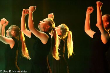 „Manucharitam to be“ | 2017 (Foto: Uwe E. Nimmrichter)